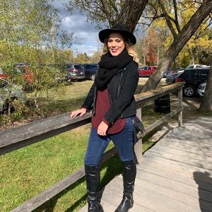 Meet your Posher, Victoria